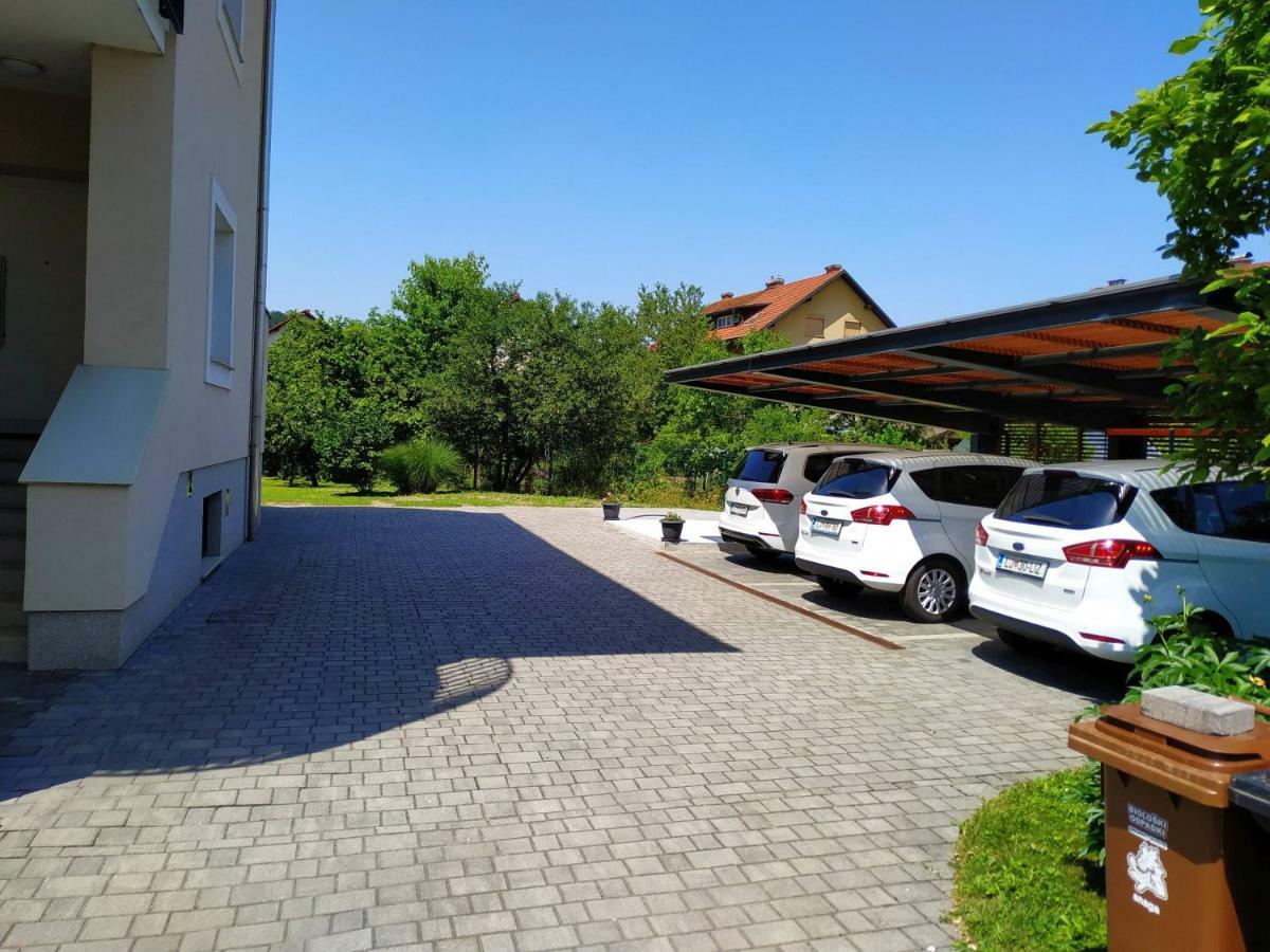 Sweet Stay Roznik Apartment Ljubljana Exteriör bild